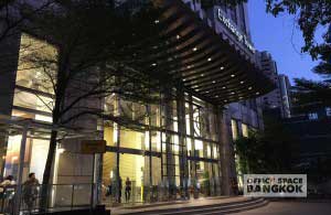 Exchange Tower - Lobby Entrance