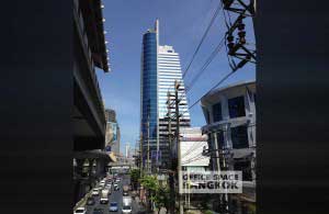 Chartered Square Building From BTS Surasak Station