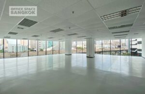 Ploenchit Center - Commercial Space Close to BTS Ploenchit