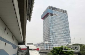 Office for rent near BTS Bangna - Bhiraj Tower at Bitec