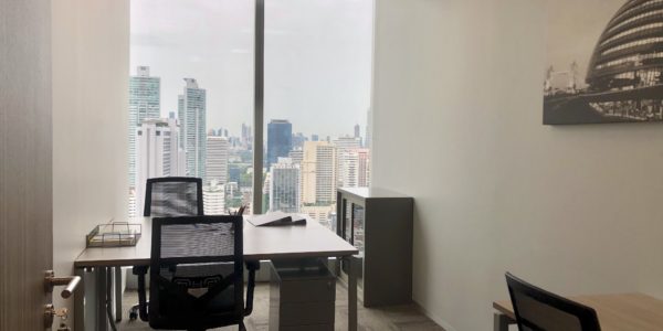 Flexible Office Space at Bhiraj Tower at Emquartier